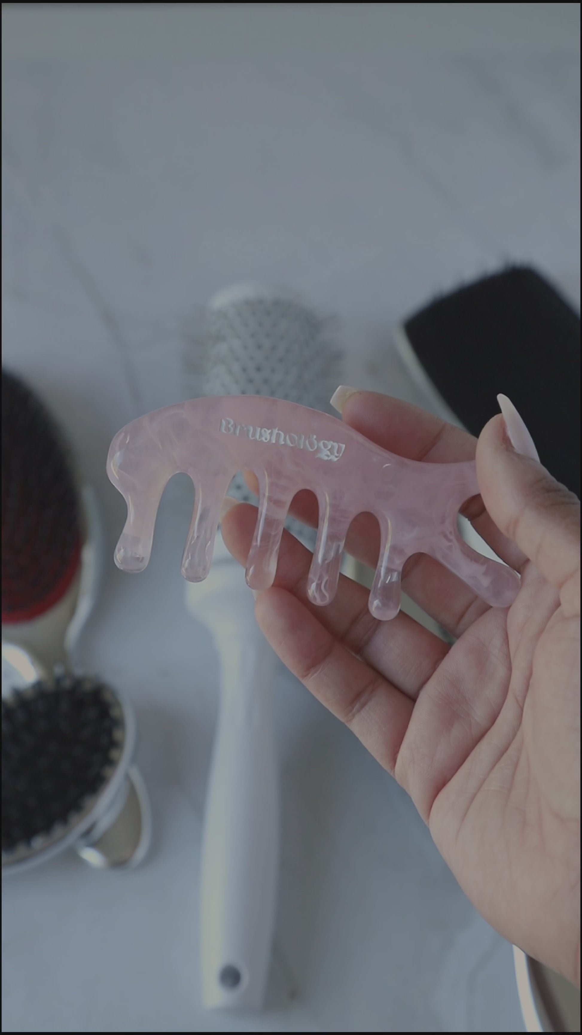 Scalpé Hair Tool